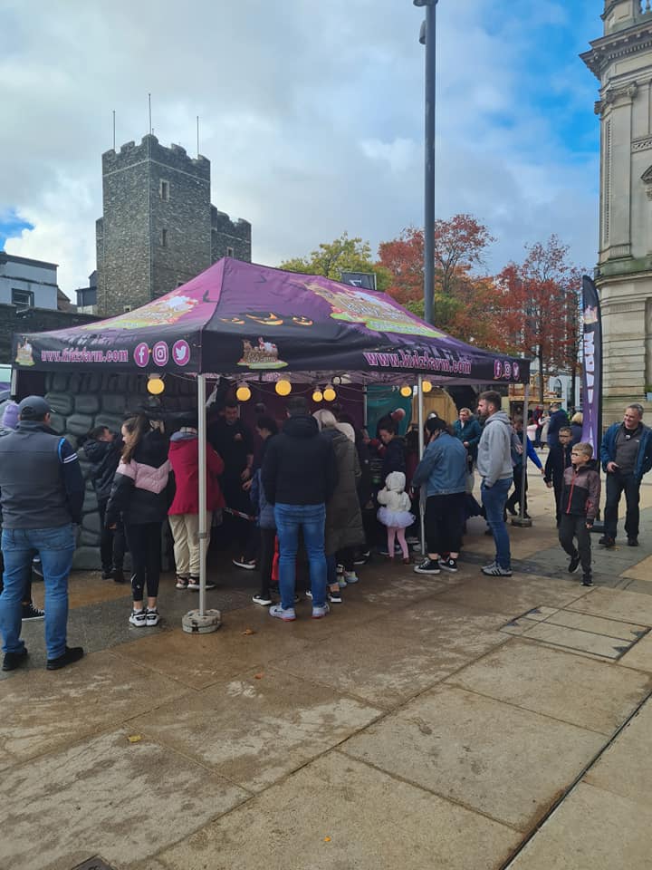 Read more about the article 🦎HALLOWEEN DAY🐌 Come along to the Guildhall Square and see us and catch some of the other amazing things happening in town today.